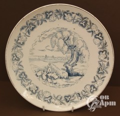 Декоративная тарелка "Пионерка с гусями"